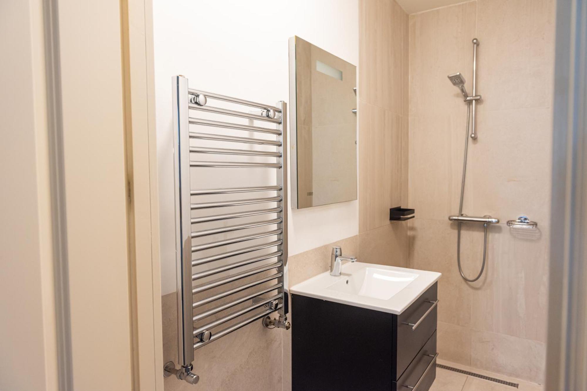Canal View Apartment อัมสเตอร์ดัม ภายนอก รูปภาพ