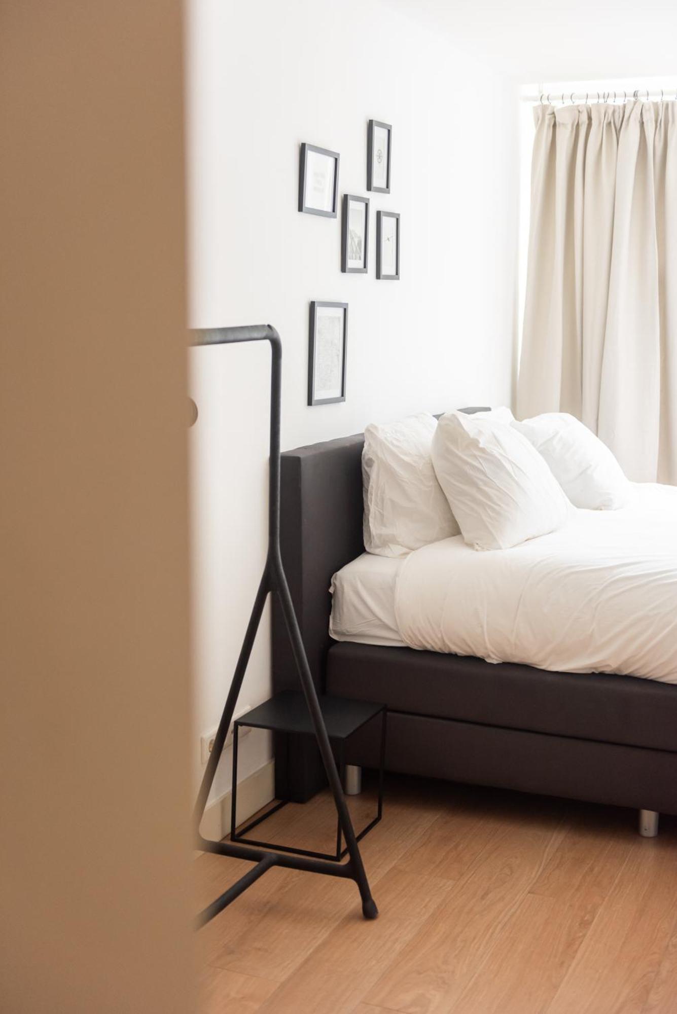 Canal View Apartment อัมสเตอร์ดัม ภายนอก รูปภาพ